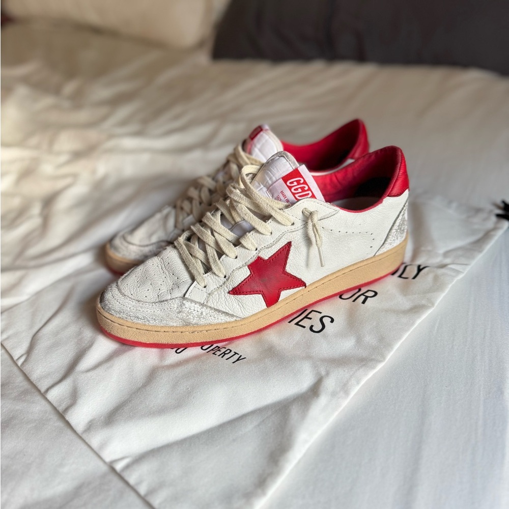 Women's Golden Goose Ball Star⭐️ white leather with red star